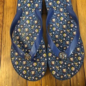 NWOT Tory Burch Size 8 Thong Sandals